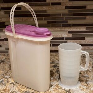 Vintage Tupperware 2 Qt Pitcher w/ Lid and Handle, Plus Bonus Blisscraft Tumbler